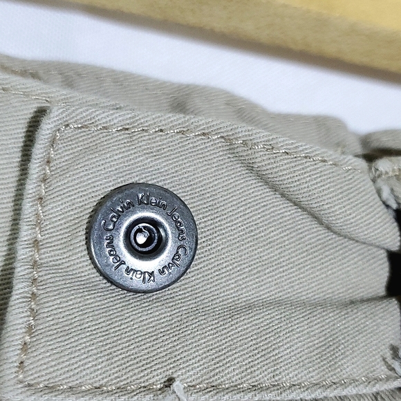 Calvin Klein Jeans - Boys/Kids Adjustable Elastic Waist Tan Jeans - Size 5 - Picture 6 of 14